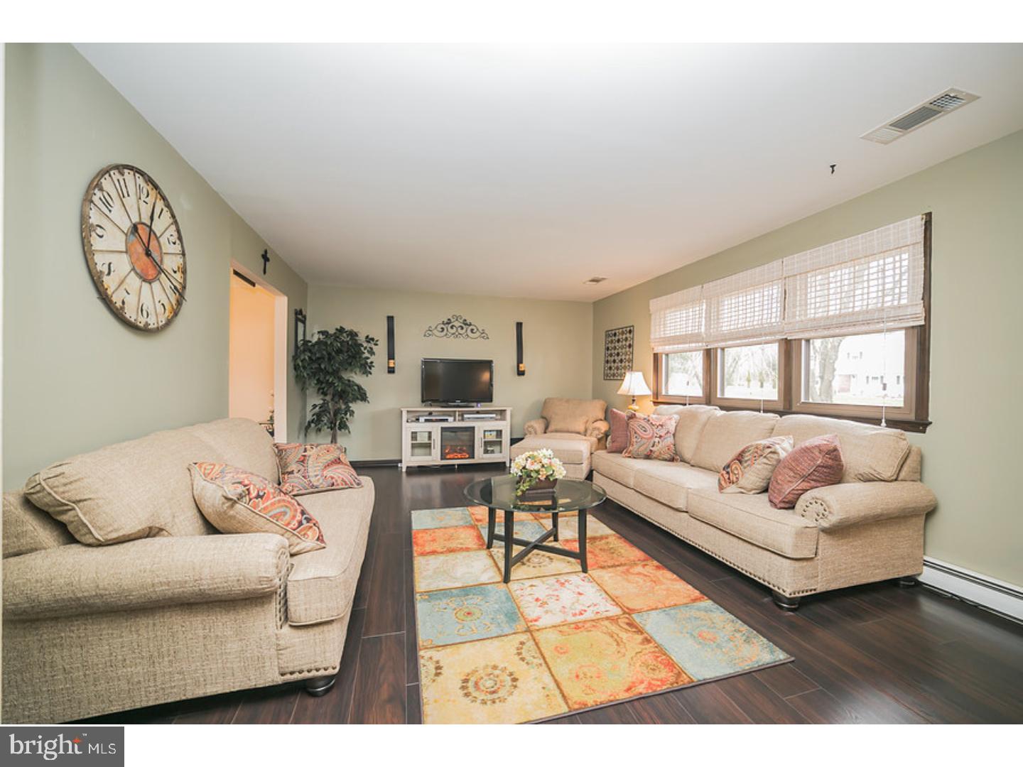 2754 Cranberry Road Buckingham, PA 18902 - Photo 6 of 25