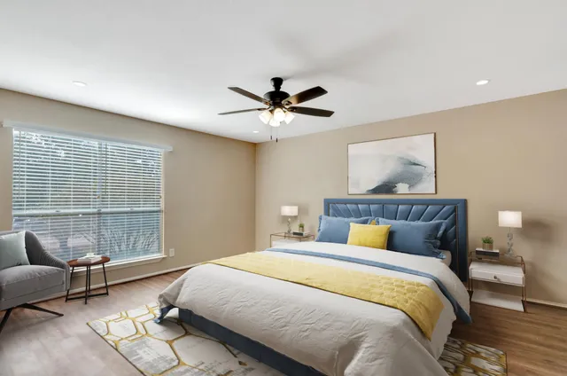 $147,000 | 14555 Wunderlich Drive, Unit 2902, Houston, TX 77069