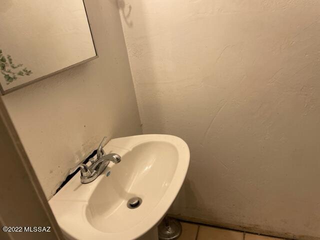 3504 South Mission Road, Unit L Tucson, AZ 85713 - Photo 18 of 35
