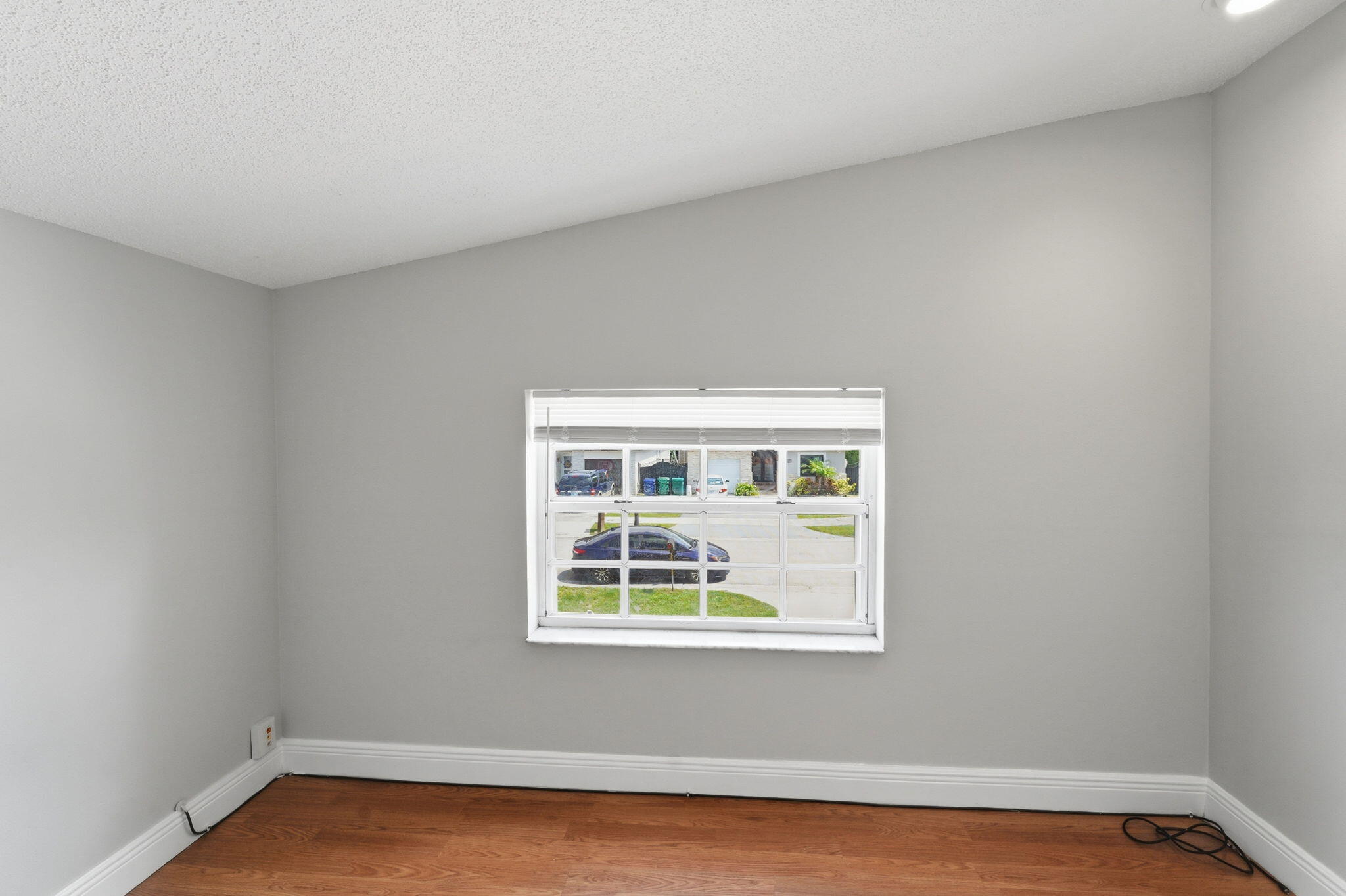 10029 Southwest 146th Place Miami, FL 33186 - Photo 17 of 38 012_ListerPros
