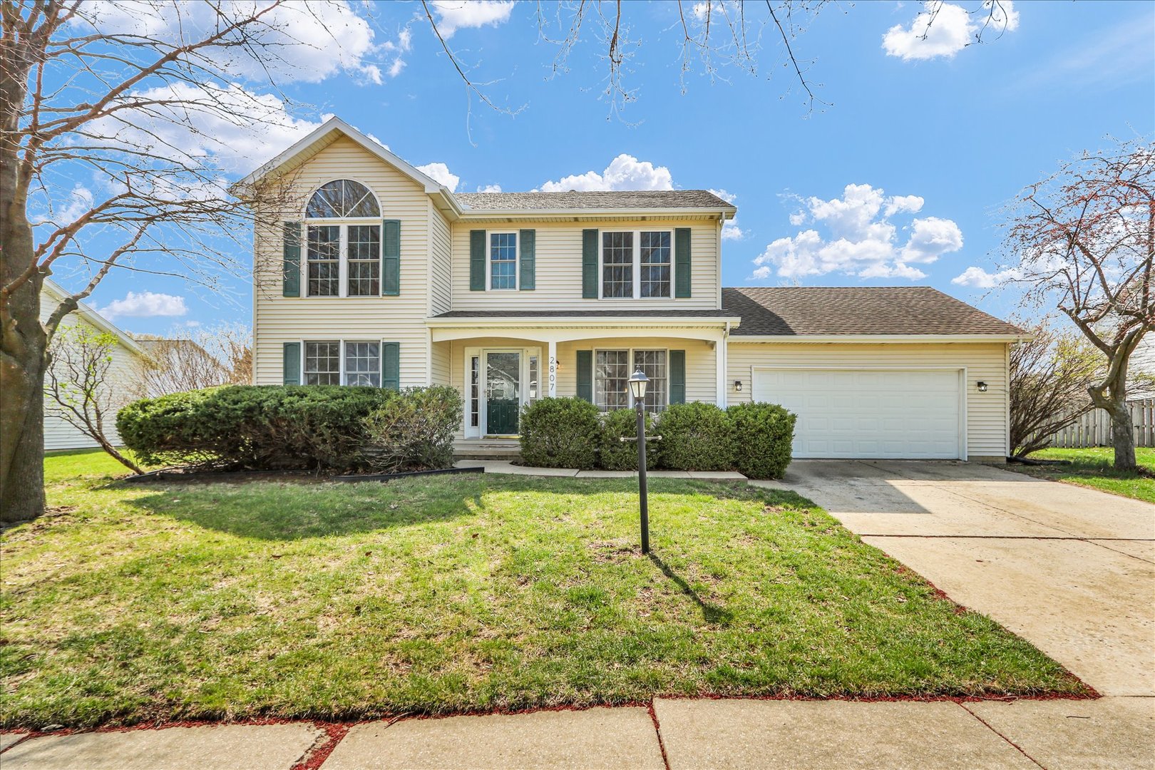 2807 Willow Bend Road Champaign, IL 61822 - Photo 1 of 46 Gallery Image 1