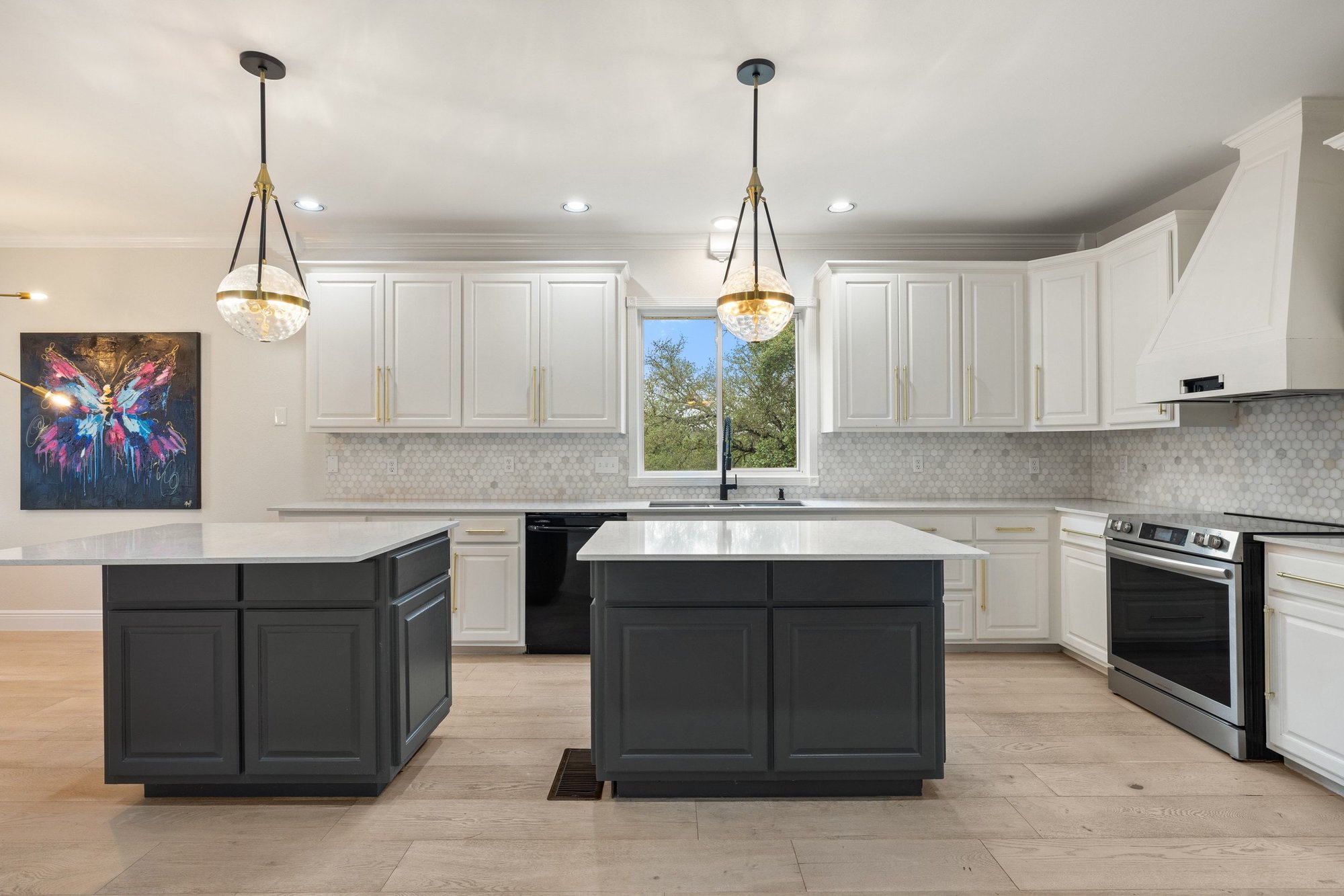 4915 Canyon Ranch Trail Spicewood, TX 78669 - Photo 14 of 40 Beautifully remodeled and ready for hosting!