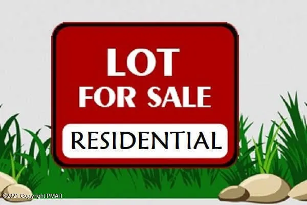 a sign that is on the wall of a building