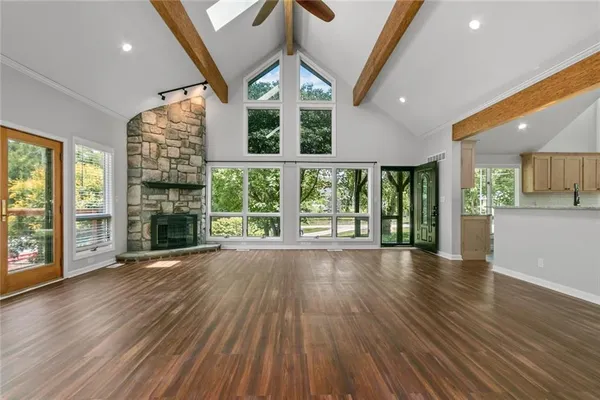 $839,000 | 318 Heady Avenue, Kansas City, MO 64163