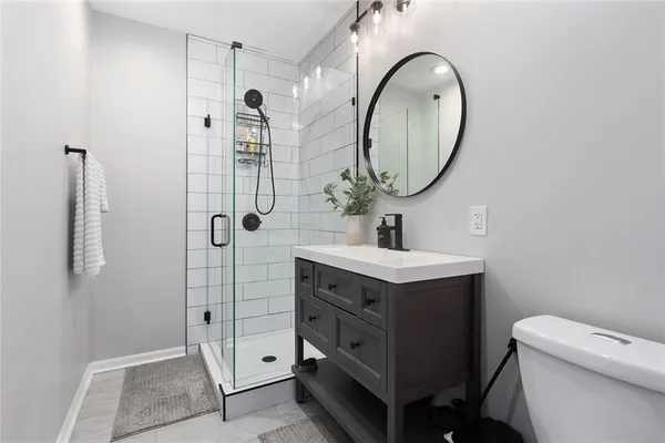 $839,000 | 318 Heady Avenue, Kansas City, MO 64163