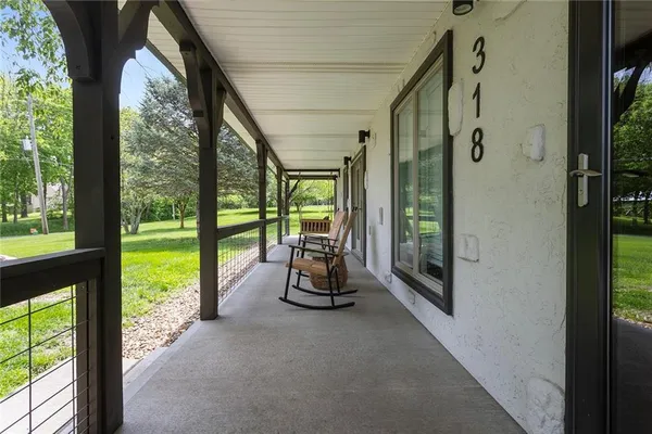 $839,000 | 318 Heady Avenue, Kansas City, MO 64163