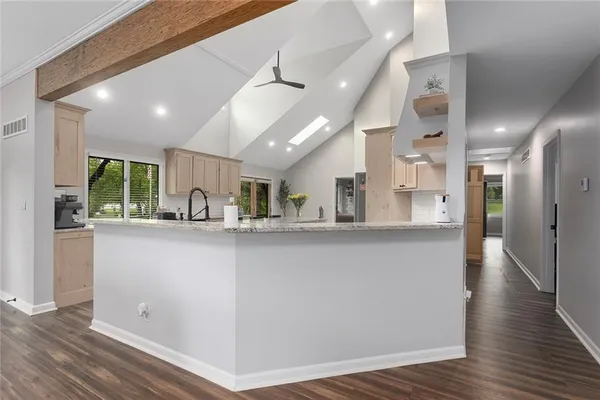 $839,000 | 318 Heady Avenue, Kansas City, MO 64163