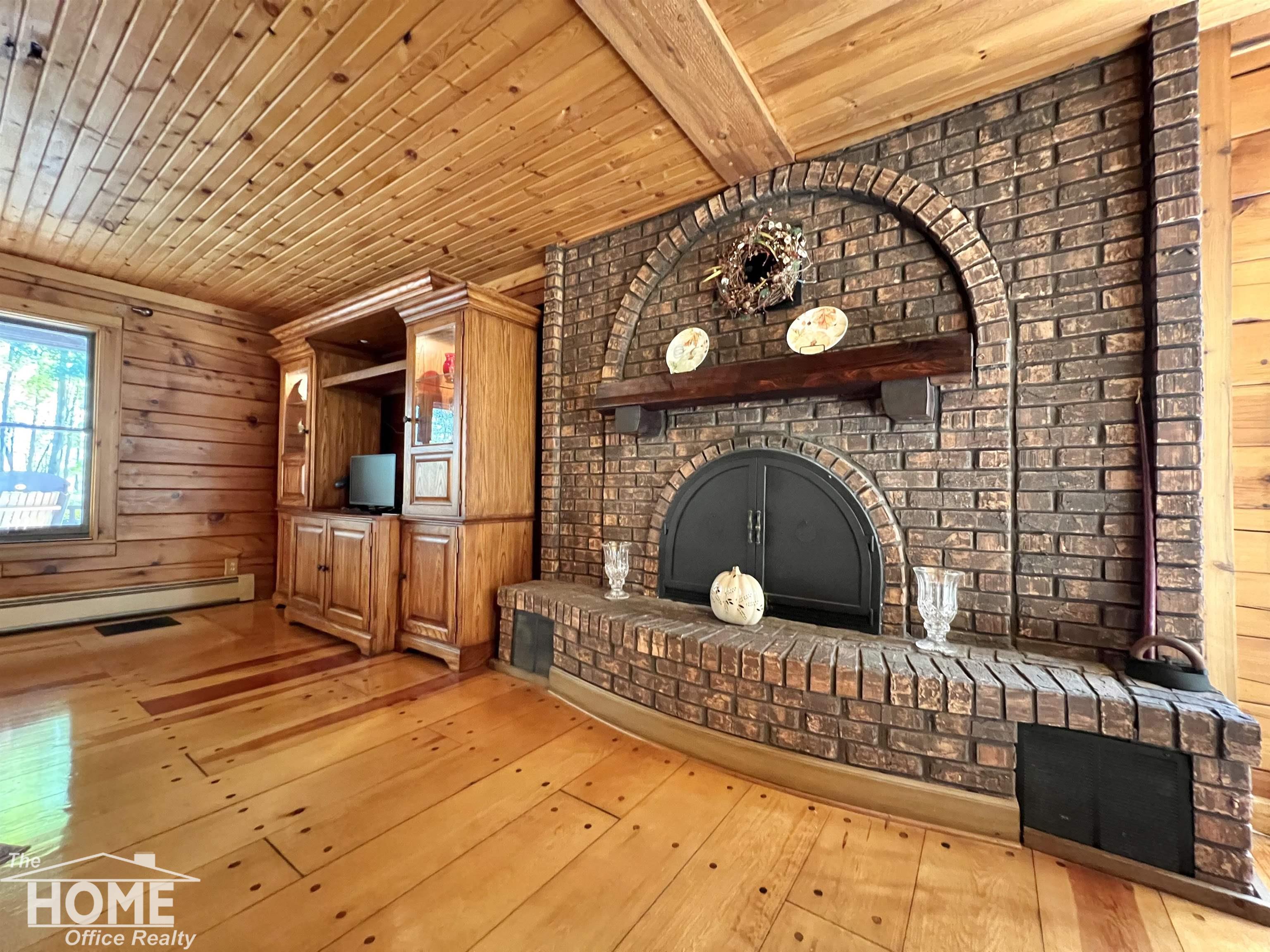 10246 Scribner Road Bancroft, MI 48414 - Photo 11 of 87 50157967-231da048-a5c8-4740-ac64-6da098961ea1.JPG