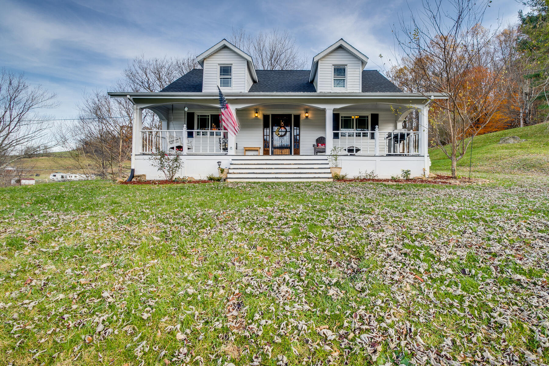 1803 Gap Creek Road Elizabethton, TN 37643 - Photo 1 of 24 Front of House