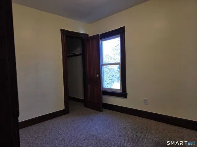 $1,800 | 29 8th Street, Derby, CT 06418