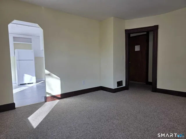 $1,800 | 29 8th Street, Derby, CT 06418