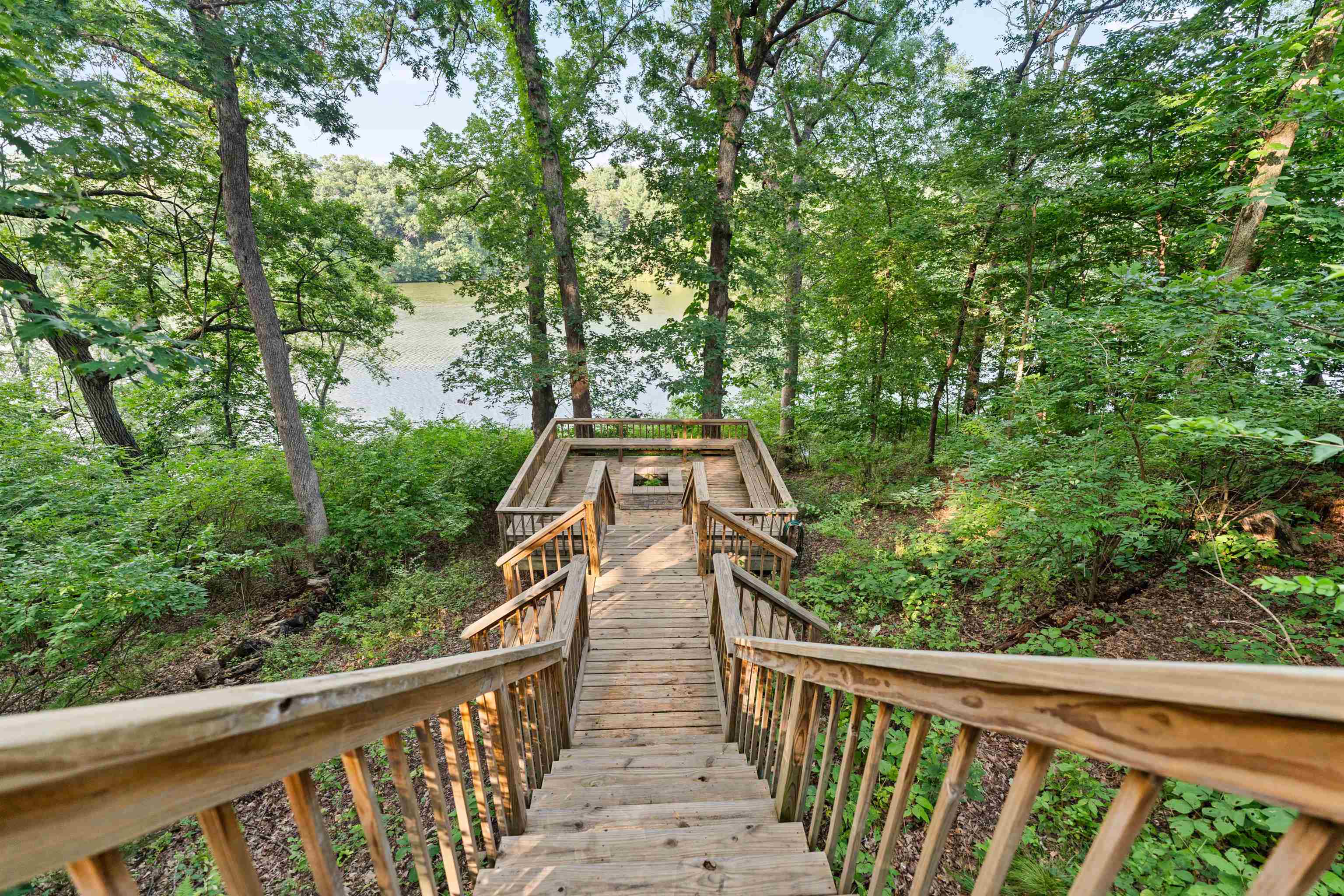 703 Rock Court Dixon, IL 61021 - Photo 36 of 42 a view of a wooden bridge