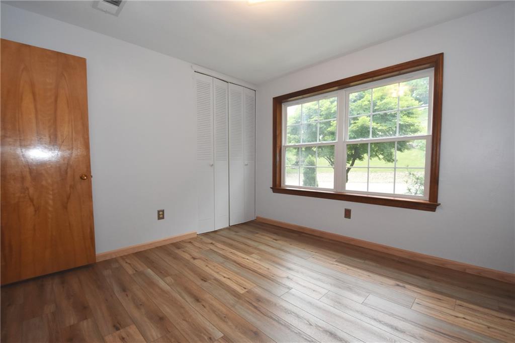241 Segar Road Pittsburgh, PA 15243 - Photo 12 of 25 Gallery Image 12