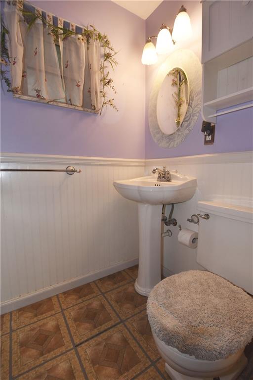 241 Segar Road Pittsburgh, PA 15243 - Photo 13 of 25 Gallery Image 13