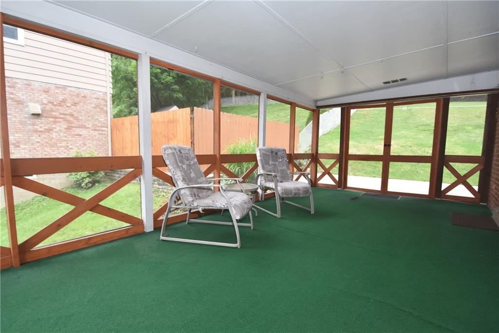241 Segar Road Pittsburgh, PA 15243 - Photo 21 of 25 Gallery Image 21