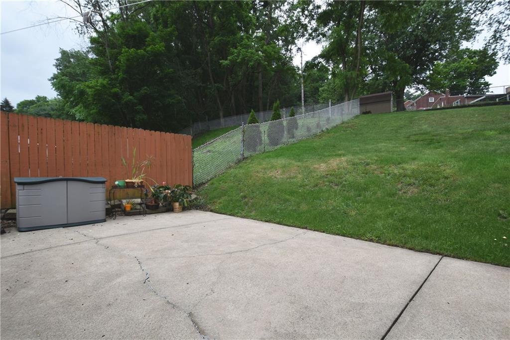 241 Segar Road Pittsburgh, PA 15243 - Photo 23 of 25 Gallery Image 23
