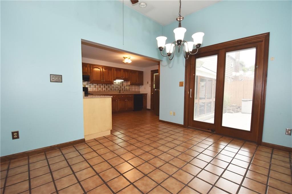 241 Segar Road Pittsburgh, PA 15243 - Photo 10 of 25 Gallery Image 10