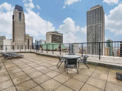$565,000 | 50 East Bellevue Place, Unit 1804, Chicago, IL 60611