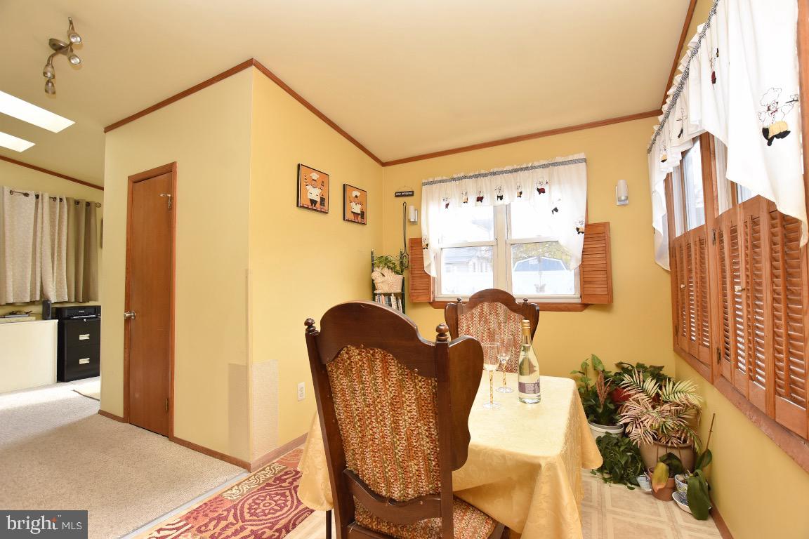 34 Webster Street Riverside, NJ 08075 - Photo 4 of 27