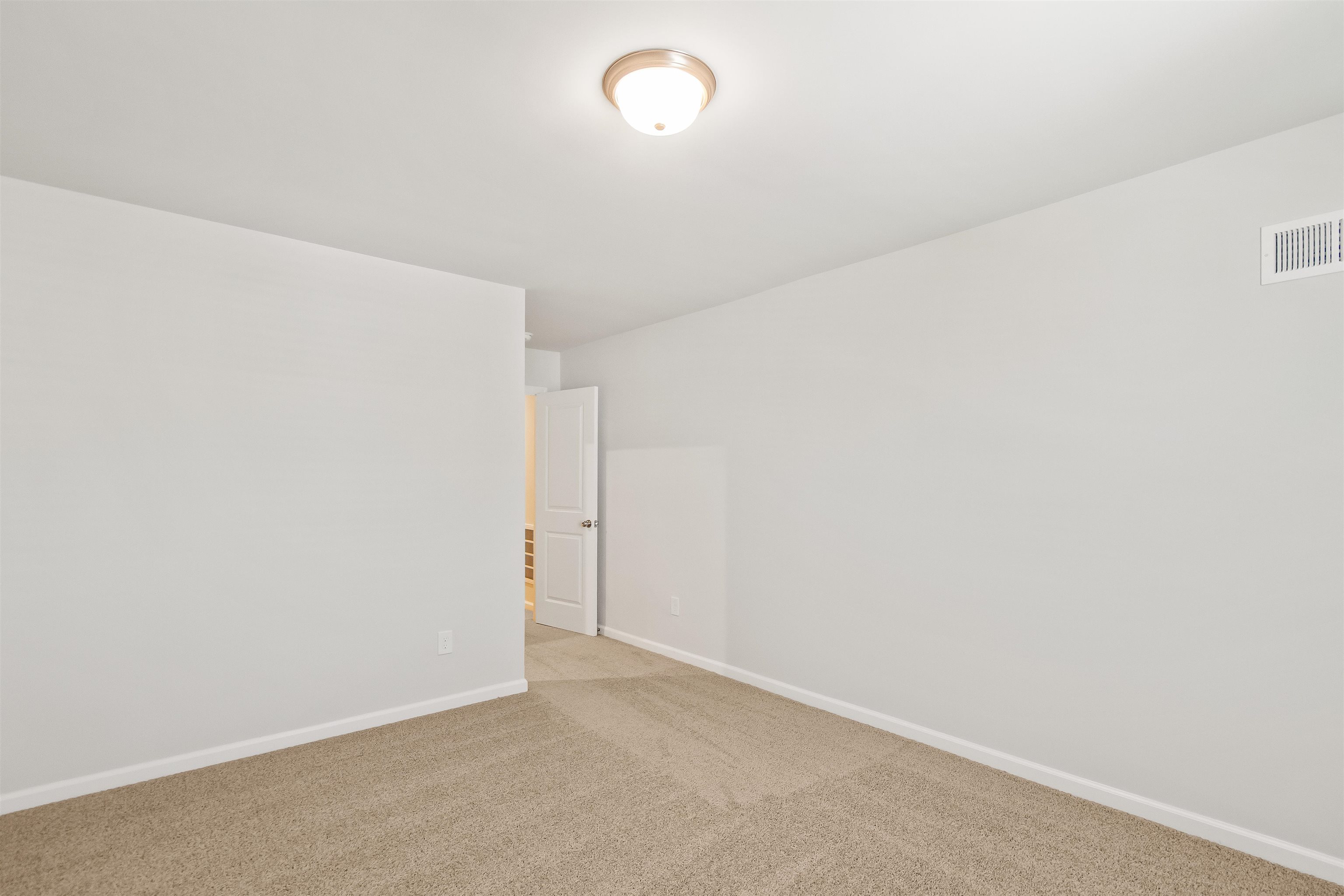 4025 Francis Spg Way Inman, SC 29349 - Photo 5 of 30 Gallery Image 5