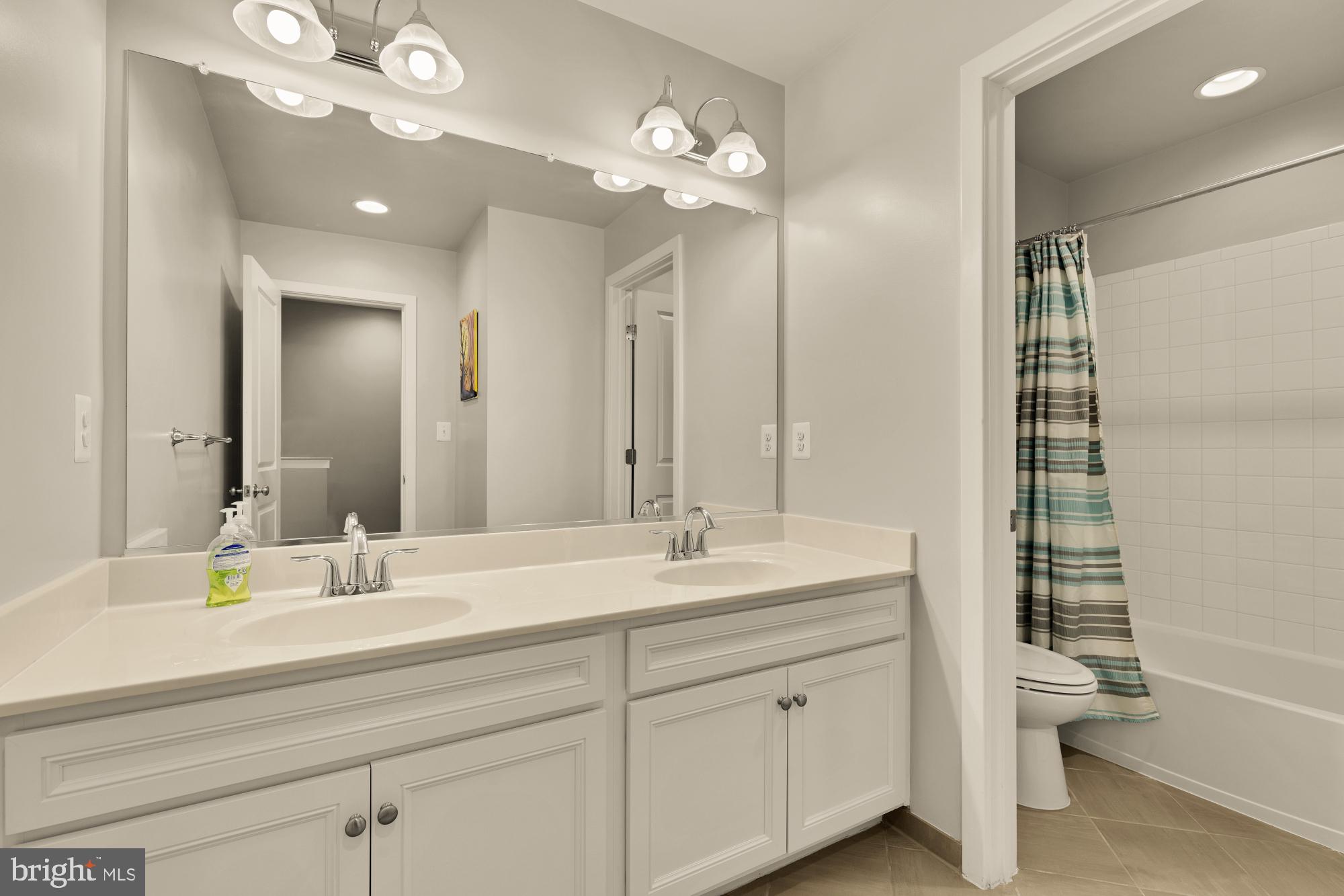12613 Macaulay Street Silver Spring, MD 20906 - Photo 21 of 31