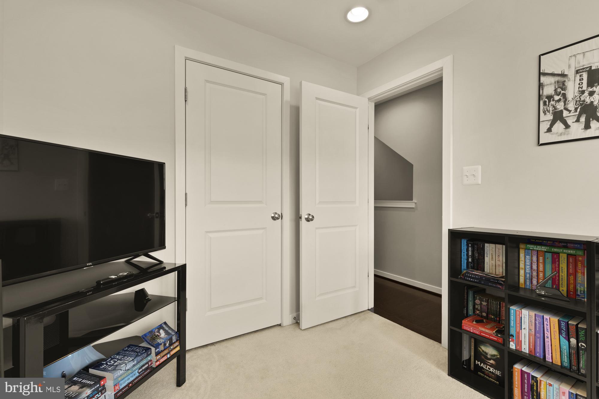 12613 Macaulay Street Silver Spring, MD 20906 - Photo 23 of 31
