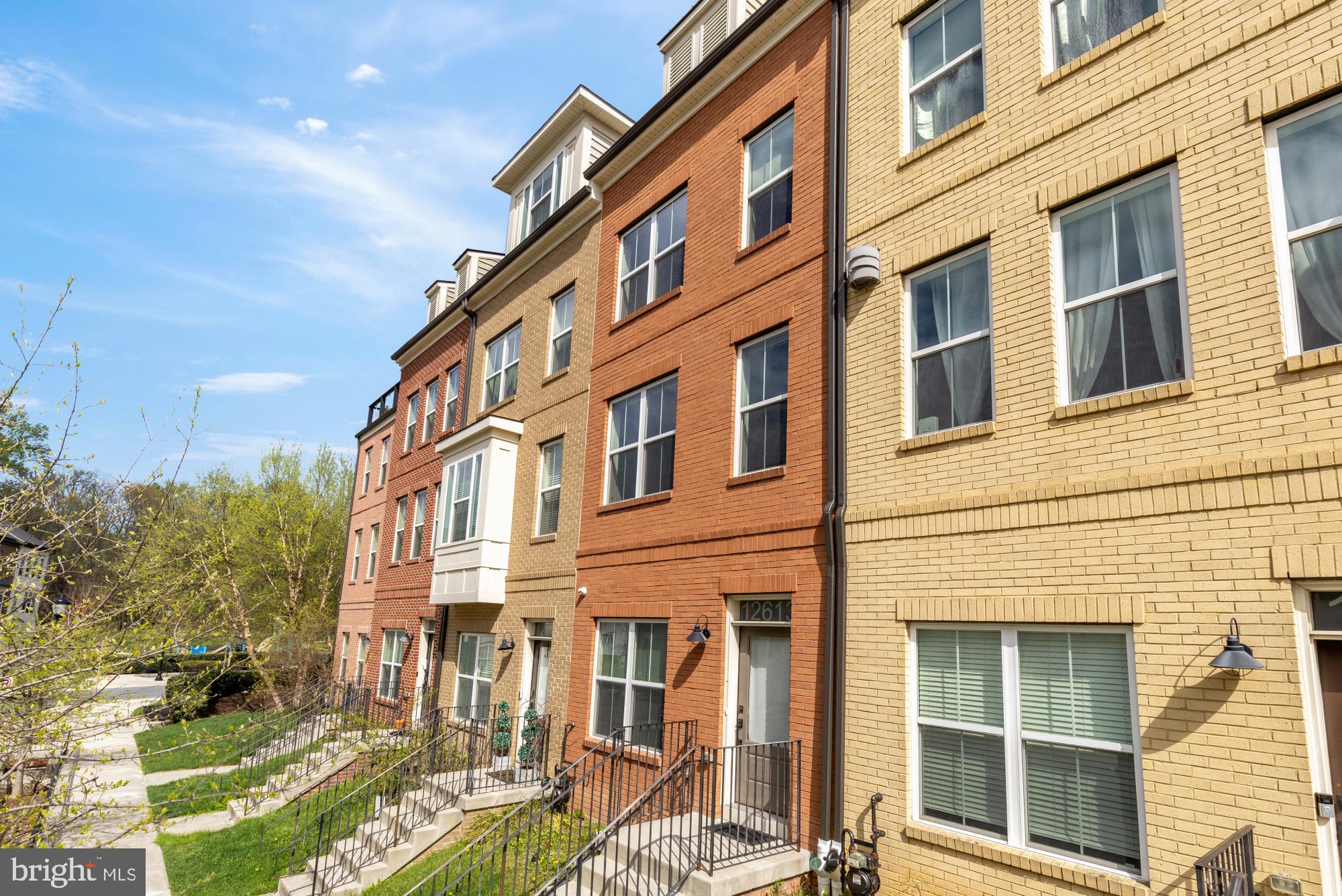 12613 Macaulay Street Silver Spring, MD 20906 - Photo 3 of 31