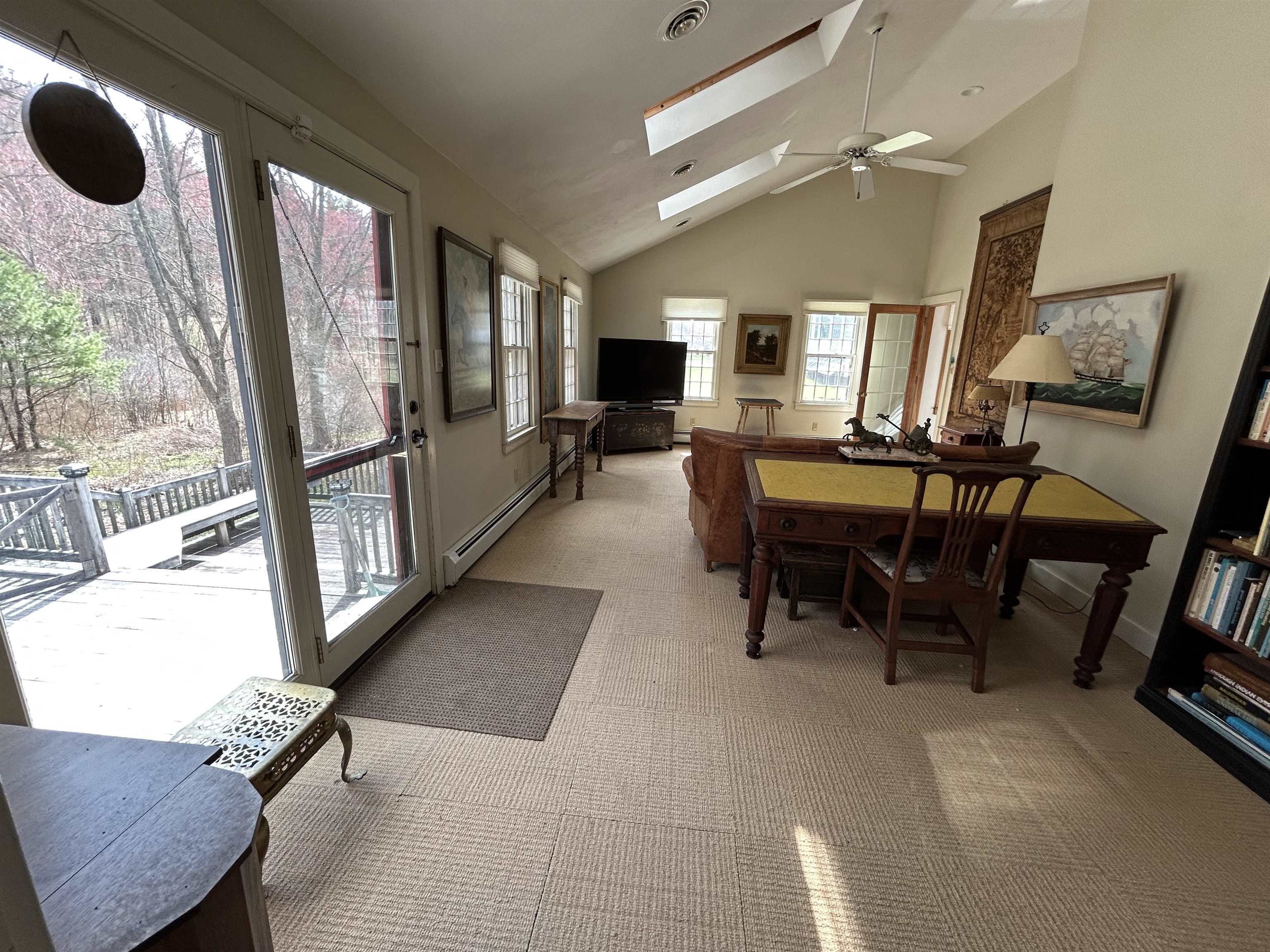 266 North Haverhill Road Kensington, NH 03833 - Photo 19 of 41