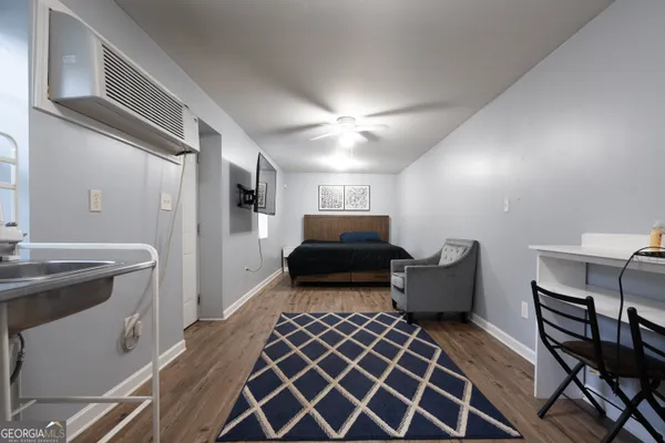 $1,000 | 970 Hubbard Street Southwest, Unit 2, Atlanta, GA 30310