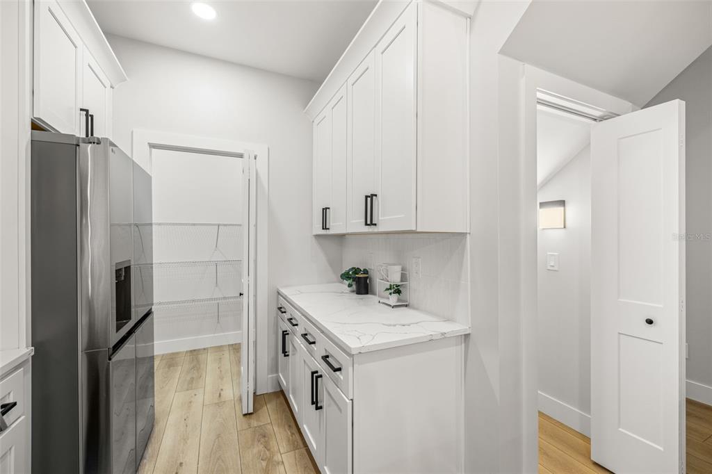 4308 West Gray Street, Unit 6 Tampa, FL 33609 - Photo 16 of 40