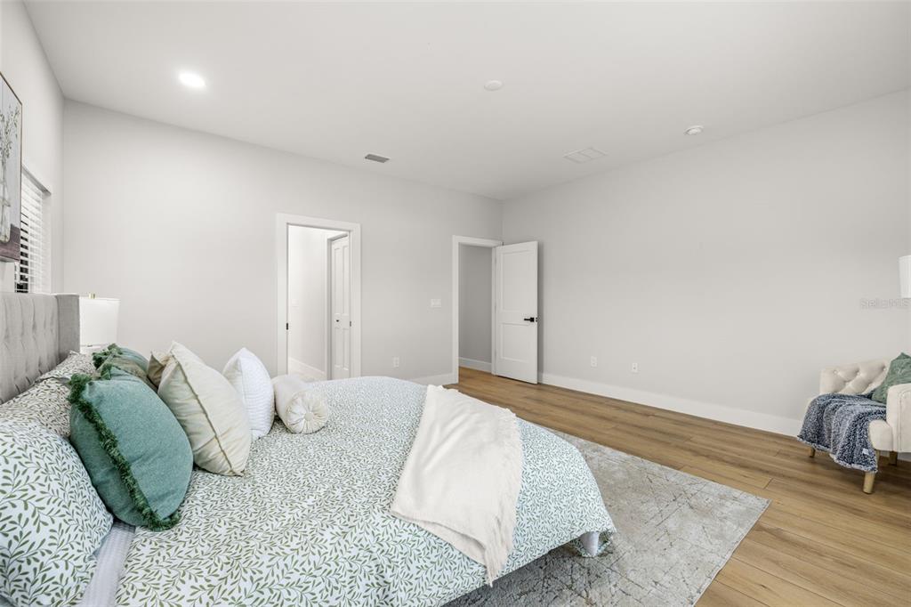 4308 West Gray Street, Unit 6 Tampa, FL 33609 - Photo 20 of 40