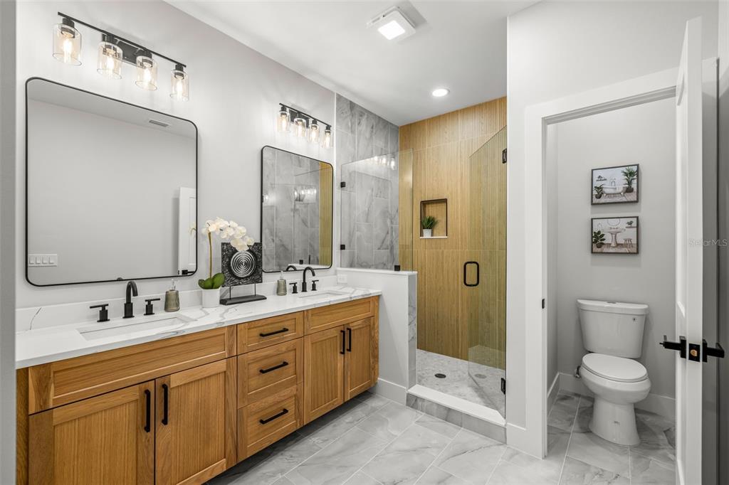 4308 West Gray Street, Unit 6 Tampa, FL 33609 - Photo 23 of 40