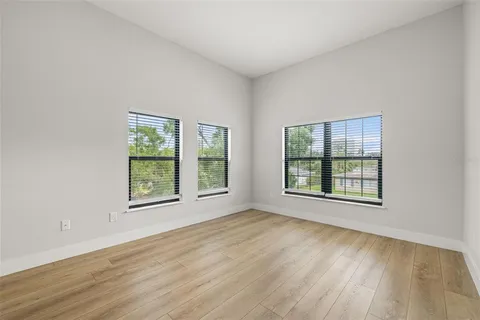 $724,990 | 4308 West Gray Street, Unit 6, Tampa, FL 33609