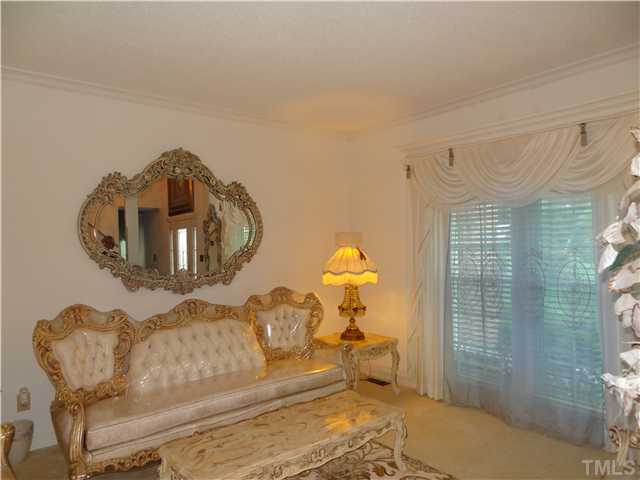 3900 Johnson Pond Road Apex, NC 27539 - Photo 8 of 19 Gallery Image 8