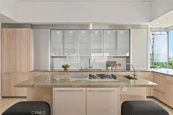 $8,300,000 | 900 Gainsborough Drive, Laguna Beach, CA 92651