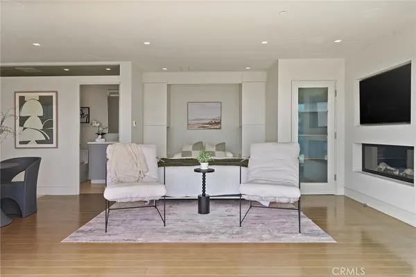 $8,300,000 | 900 Gainsborough Drive, Laguna Beach, CA 92651