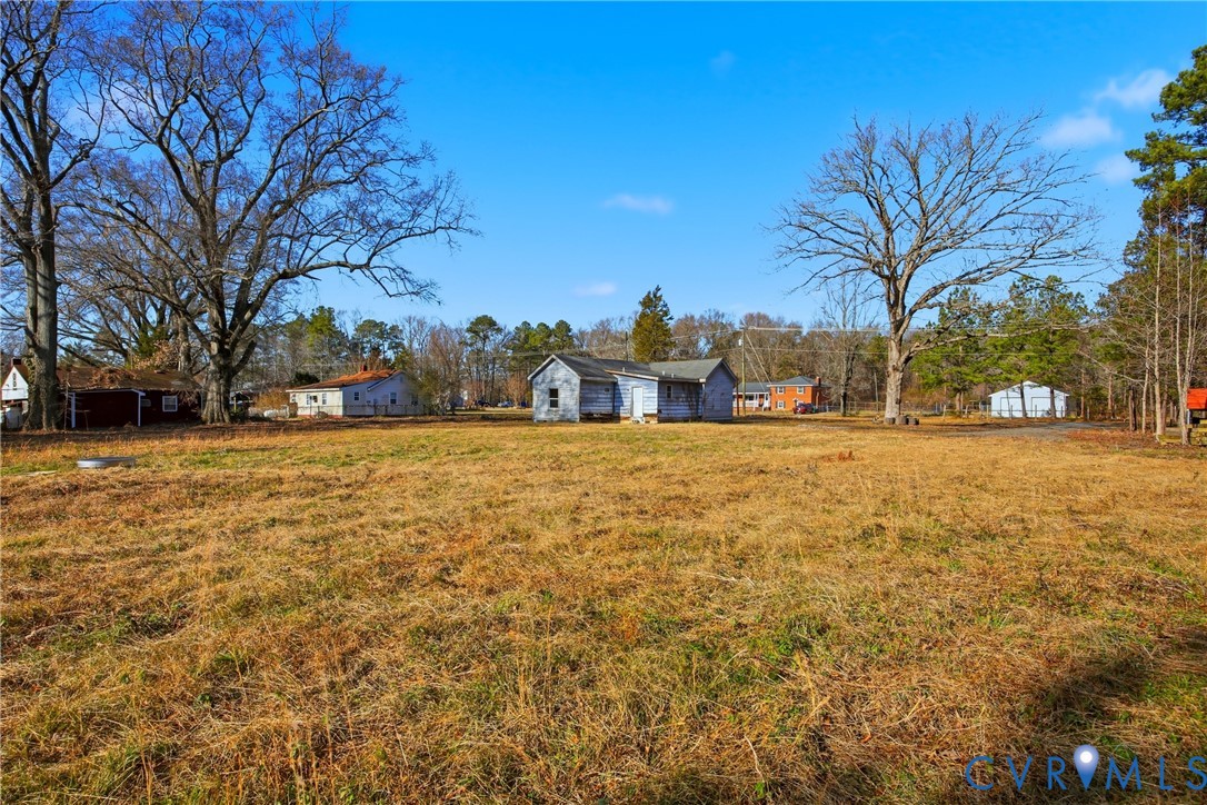 1675 Meadow Road Sandston, VA 23150 - Photo 3 of 22 a view of open space with trees
