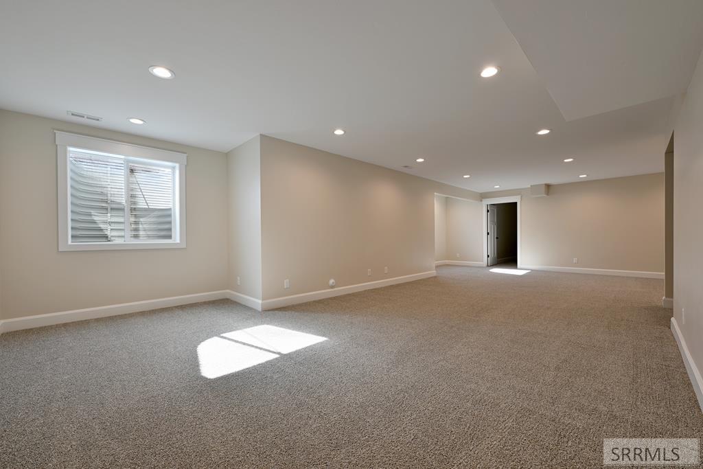 4922 Torcello Drive Ammon, ID 83401 - Photo 33 of 50 Family Room