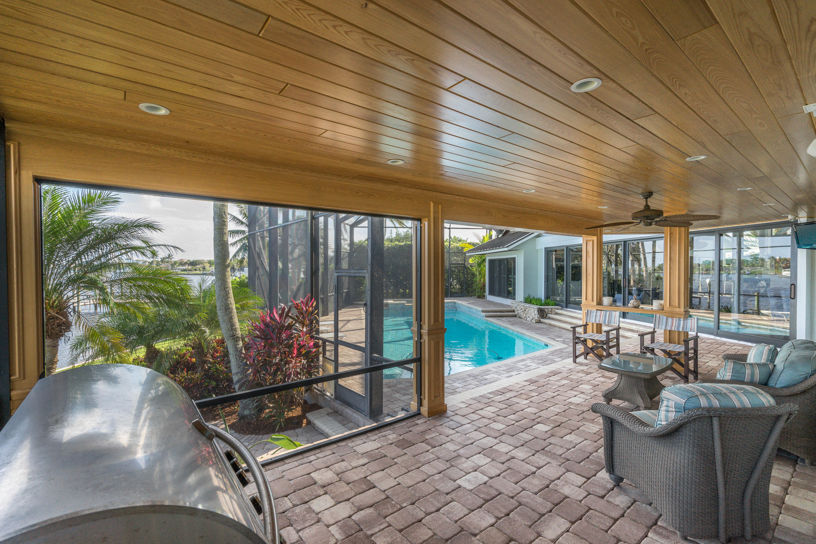 25 Saddleback Road Tequesta, FL 33469 - Photo 33 of 47 25 SaddleBack Exterior Grill Area