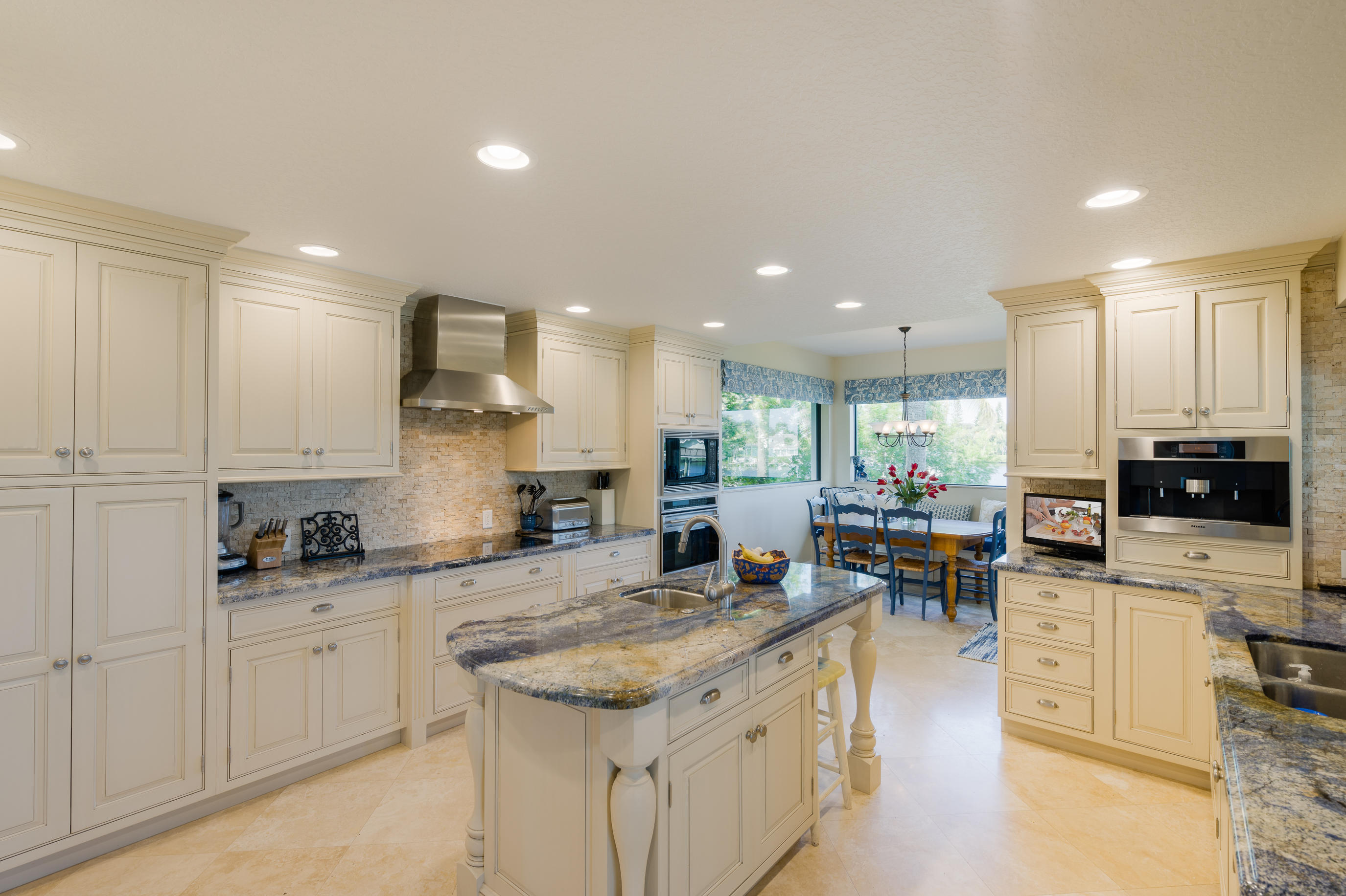 25 Saddleback Road Tequesta, FL 33469 - Photo 8 of 47 25 Saddleback Kitchen 2-Edit