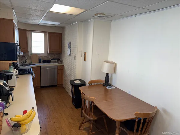 $4,300 | 72 Minnesota Avenue, Long Beach, NY 11561