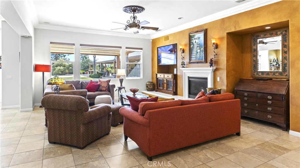 923 Union Street Cherry Valley, CA 92223 - Photo 19 of 68