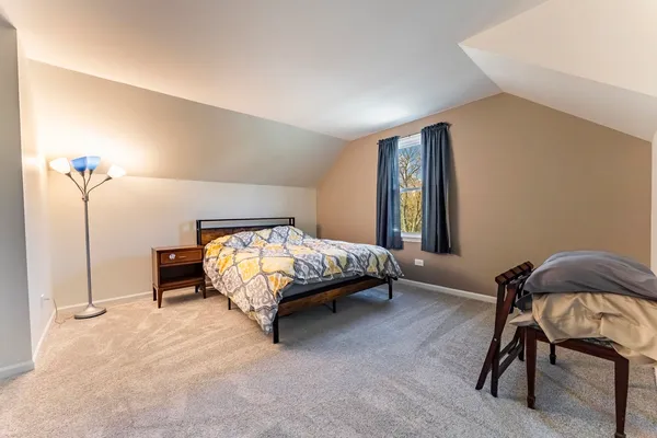$610,000 | 121 North Glendale Avenue, Barrington, IL 60010