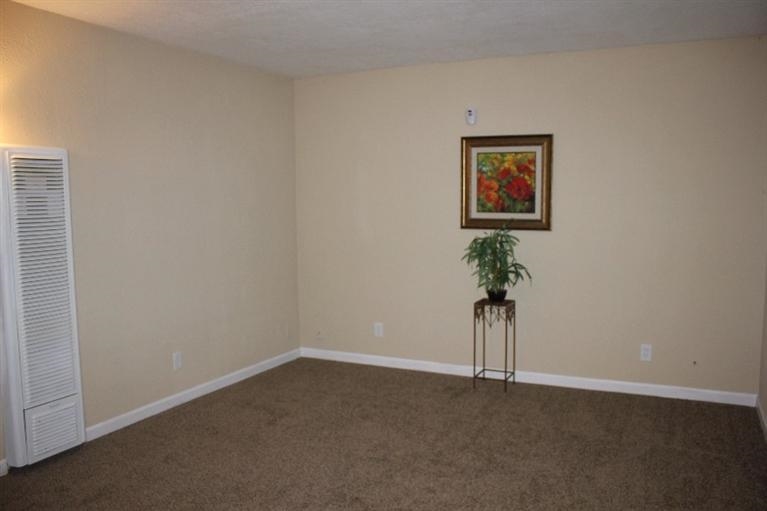 1133 D Street Reedley, CA 93654 - Photo 3 of 10 a view of a room with a small space