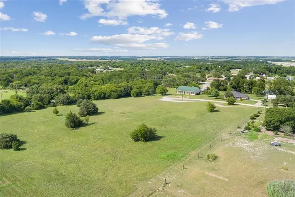 $149,900 | 110 Brown Drive, Eddy, TX 76524