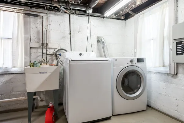 $449,000 | 9439 Congress Park Avenue, Brookfield, IL 60513