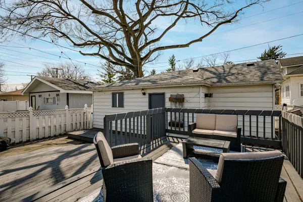 $449,000 | 9439 Congress Park Avenue, Brookfield, IL 60513