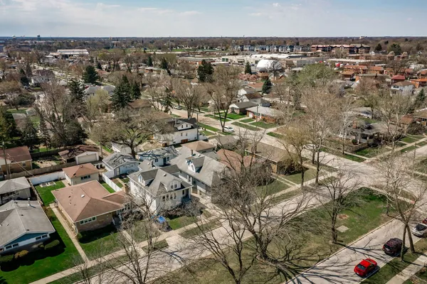 $449,000 | 9439 Congress Park Avenue, Brookfield, IL 60513