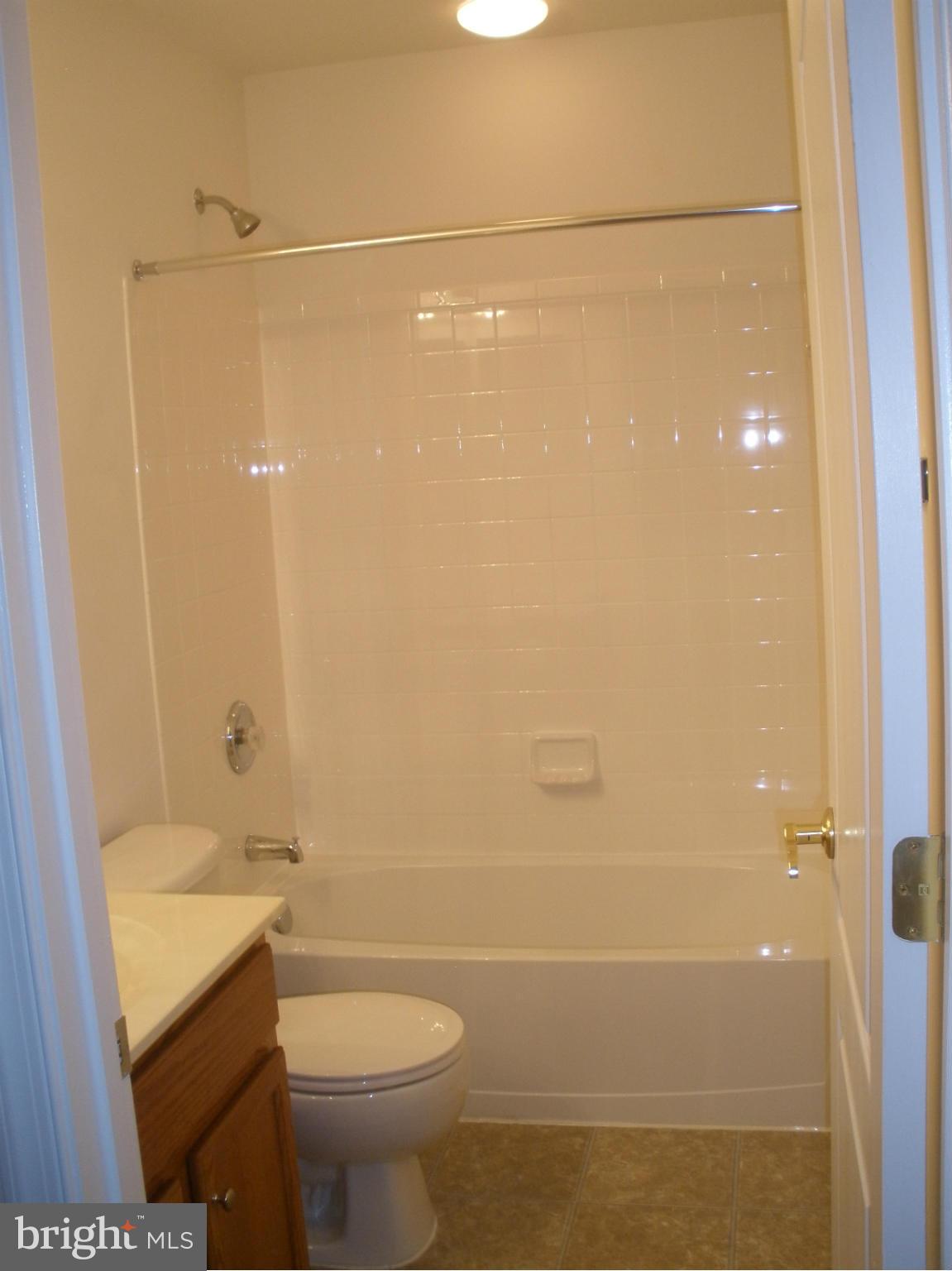 617 Hunters Road Culpeper, VA 22701 - Photo 21 of 22 Bath