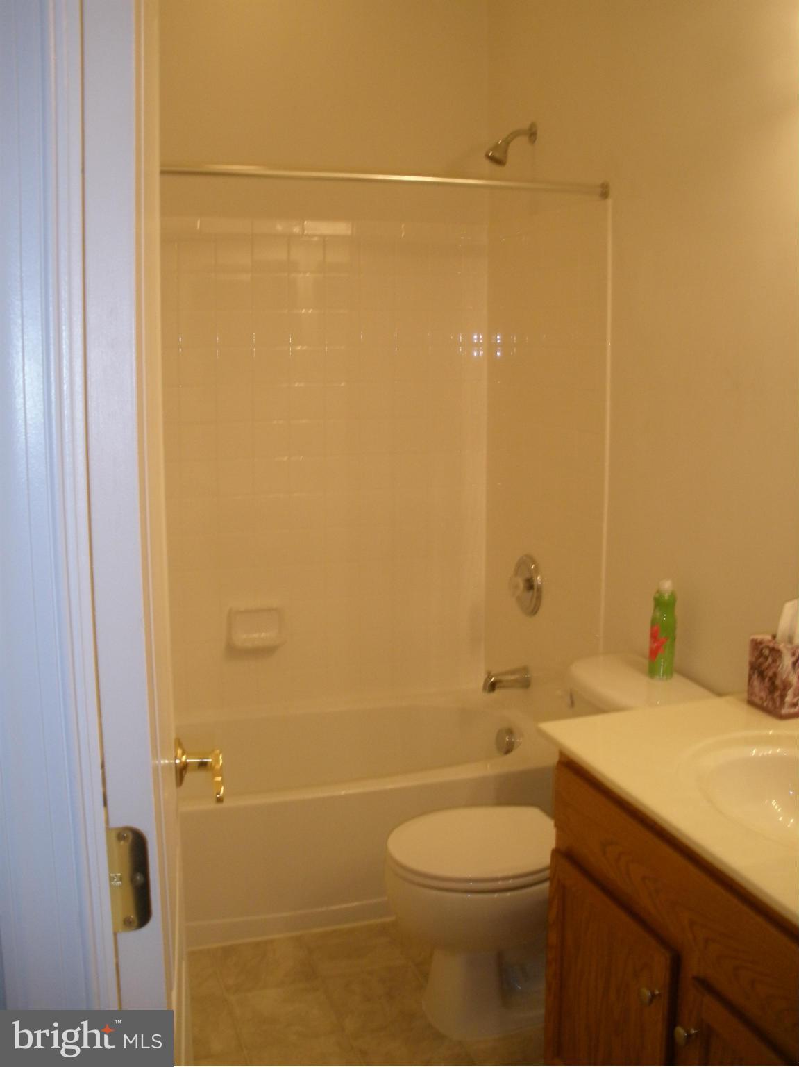 617 Hunters Road Culpeper, VA 22701 - Photo 6 of 22 Bath